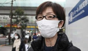 Omicron : les habitants de Tokyo réagissent à la fermeture des frontières