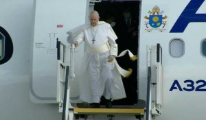 Arrivée du pape François en Grèce pour deux jours et demi de visite