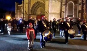 Aire-sur-la-Lys : Défilé de la Saint-Nicolas et lancement des illuminations