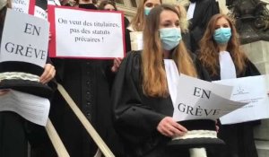 Des greffiers, avocats et magistrats manifestent à Boulogne