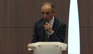 Eric Zemmour tient une conférence de presse à Londres