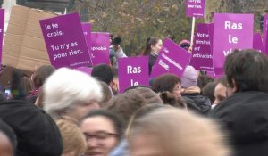 Violences sexistes: des manifestants rassemblés à Paris avant le départ du cortège