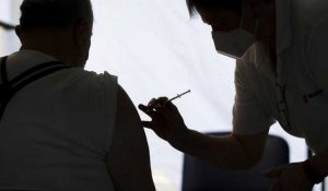 Les Allemands seront "vaccinés, guéris ou morts" à la fin de l'hiver