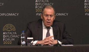 La Russie juge "dangereuses" les livraisons d'armes à l'Ukraine (Lavrov)