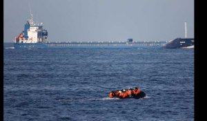 Traversées de la Manche : les terribles images des embarcations surchargées