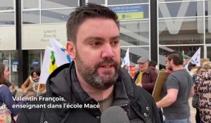 Interview de Valentin François, enseignant dans l’école Macé, devant la mairie de Lens