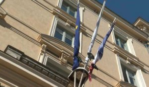 Mort d'Yvan Colonna: les drapeaux en berne à Ajaccio