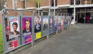 Présidentielle 2022: ambiance dans un bureau de vote à Arras pour ce premier tour