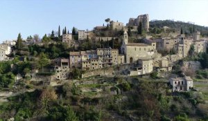 Montbrain-les-Bains, la vie de village provençale