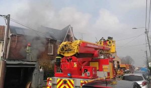 Lens : pas de blessé mais beaucoup de dégâts dans l'incendie rue de Londres