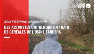 VIDÉO. À Saint-Gérand, des activistes ont bloqué un train de céréales de l'usine Sanders
