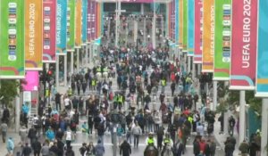 Euro-2020 : Les supporters arrivent à Wembley avant le choc Angleterre - Allemagne