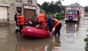 Vienne-le-Château submergée par les eaux