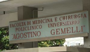 Rome: images de l'hôpital où le pape François sera opéré d'une inflammation du colon