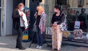 Un collectif de femmes féminise neuf rues de Caudry