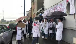 Dunkerque : des salariées de l'Aide familiale à domicile manifestent