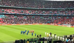 EURO 2021 - Italie - Espagne demi-finale l’entrée des équipes et les hymnes au stade de Wembley à Londres le 6 juillet 2021