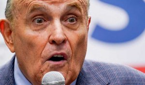 L'avocat de Trump, Rudy Giuliani, a été interdit de plaider en tant qu'avocat