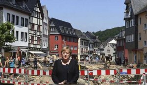 Inondations : Angela Merkel détaille l'aide aux sinistrés et répond aux critiques