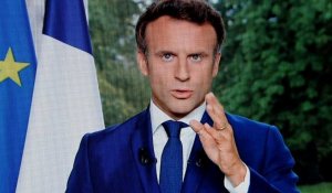 Emmanuel Macron donne 48 heures aux oppositions pour "clarifier" leur position à l'Assemblée