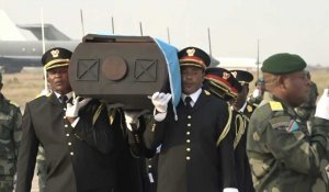La dépouille de Lumumba arrive dans la capitale de la RDC Kinshasa