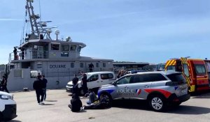 Importante opération de sauvetage de migrants en cours au port de Boulogne