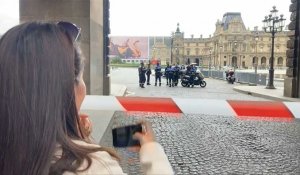 France: le Louvre et le château de Versailles évacués après des alertes