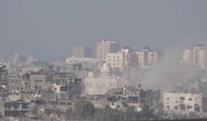 Images de tirs d'artillerie israéliens sur le nord de la bande de Gaza