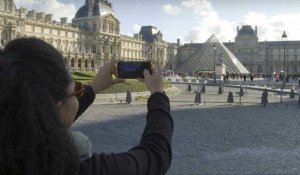Alerte attentat: réactions de touristes à Paris