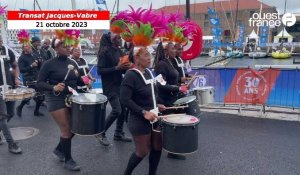 VIDÉO. Le groupe caribéen Monsters Karnival ambiance les allées de la Transat Jacques-Vabre