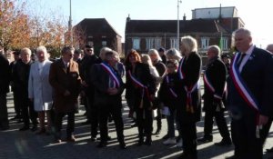 Marine Le Pen : "Rendre hommage à ceux qui ont perdu la vie est une obligation"
