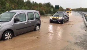 Inondations : le rond-point TSA sous l'eau