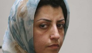 L'Iranienne Narges Mohammadi, Nobel de la Paix, entame une grève de la faim en prison