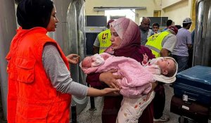 Gaza : plus de 30 bébés de l'hôpital al-Chifa évacués, Israël poursuit ses opérations
