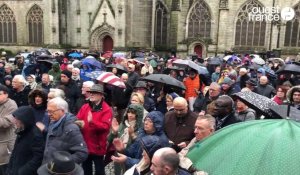 VIDÉO. "Quimper est une ville tolérante", souligne la maire, lors du rassemblement contre l'antisémitisme