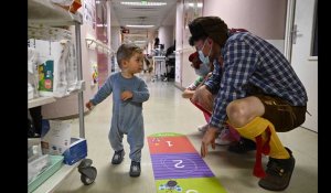 VIDÉO. Des clowns pour soulager les enfants à l'hôpital de Rennes