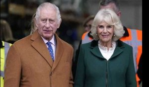 Charles III et Camilla : le couple royal a dévoilé sa carte de vœux