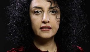 Portrait de Narges Mohammadi : journaliste et militante iranienne reçoit le Nobel de la paix