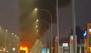 Camion en feu sur la N4 à Louvain-La-Neuve