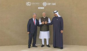 Le Premier ministre indien Modi arrive à la COP28 de Dubaï