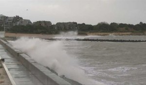 Tempête Ciaran: vent et forte houle à La Rochelle