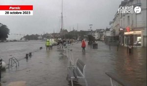 Tempête Céline à Pornic:  le quai Leray inondé 