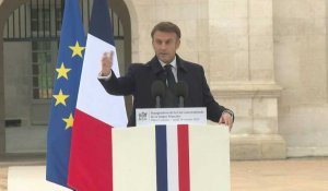 Ecriture inclusive : Macron appelle à "ne pas céder aux airs du temps"