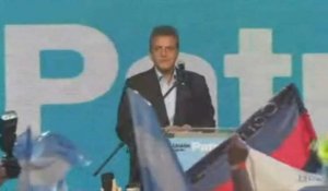 Argentine/présidentielle : Massa célèbre avec ses partisans