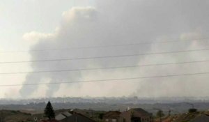 Timelapse de nuages de fumée au-dessus du nord de la bande de Gaza