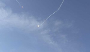 Des roquettes tirées depuis Gaza sont interceptées au-dessus de Sderot, en Israël