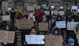 En Ukraine, des manifestations pour la libération de soldats emprisonnés par la Russie