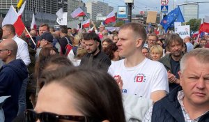 Portraits de jeunes électeurs en Pologne, société profondément divisée