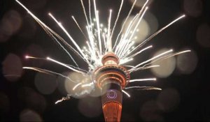 Feu d'artifice à Auckland en Nouvelle Zélande pour le nouvel an 2024