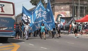 Manifestation en dehors de Buenos Aires contre les mesures économiques de Milei